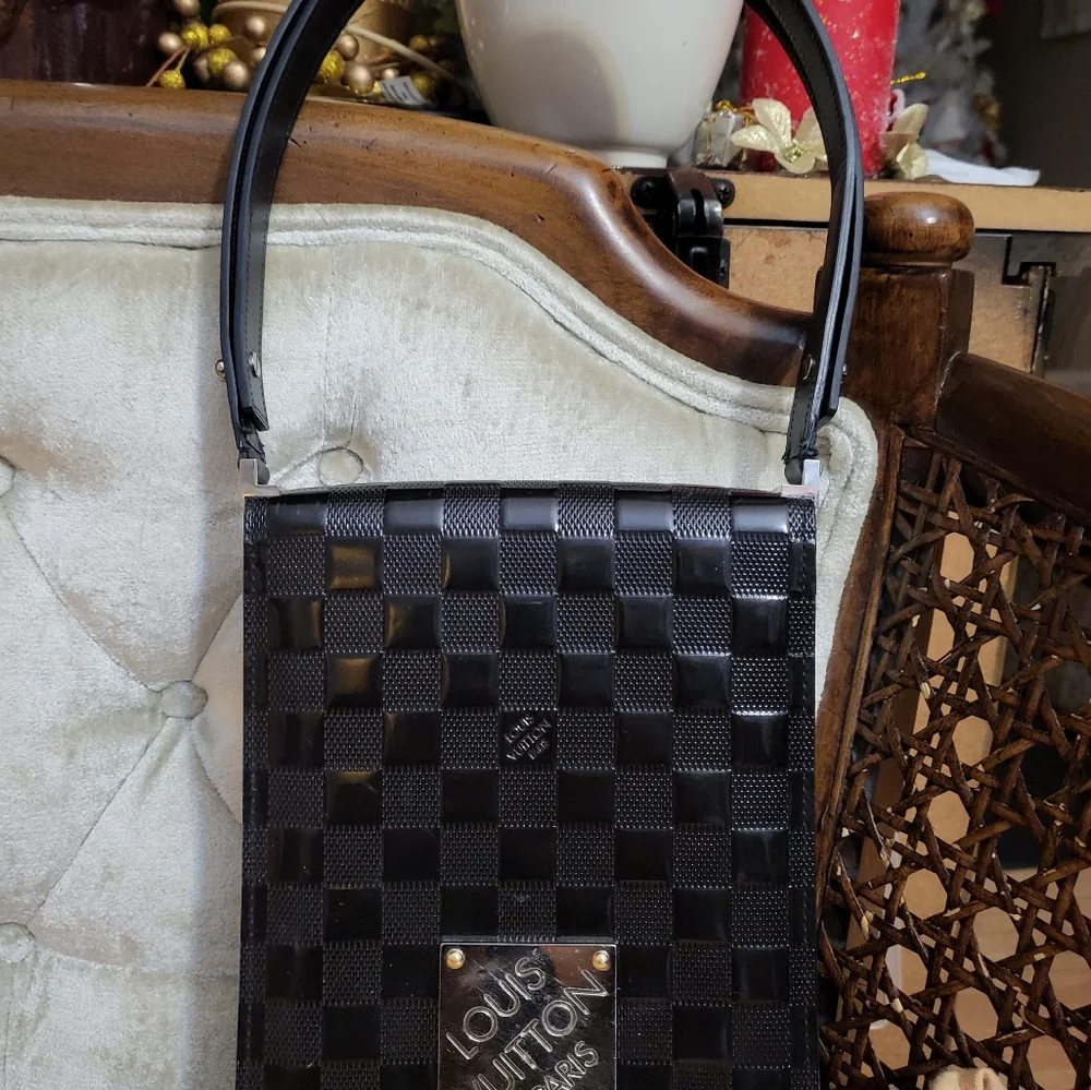 (SOLD)Authentic Louis Vuitton cabaret damier vernis club bag - Picture 1 of 16